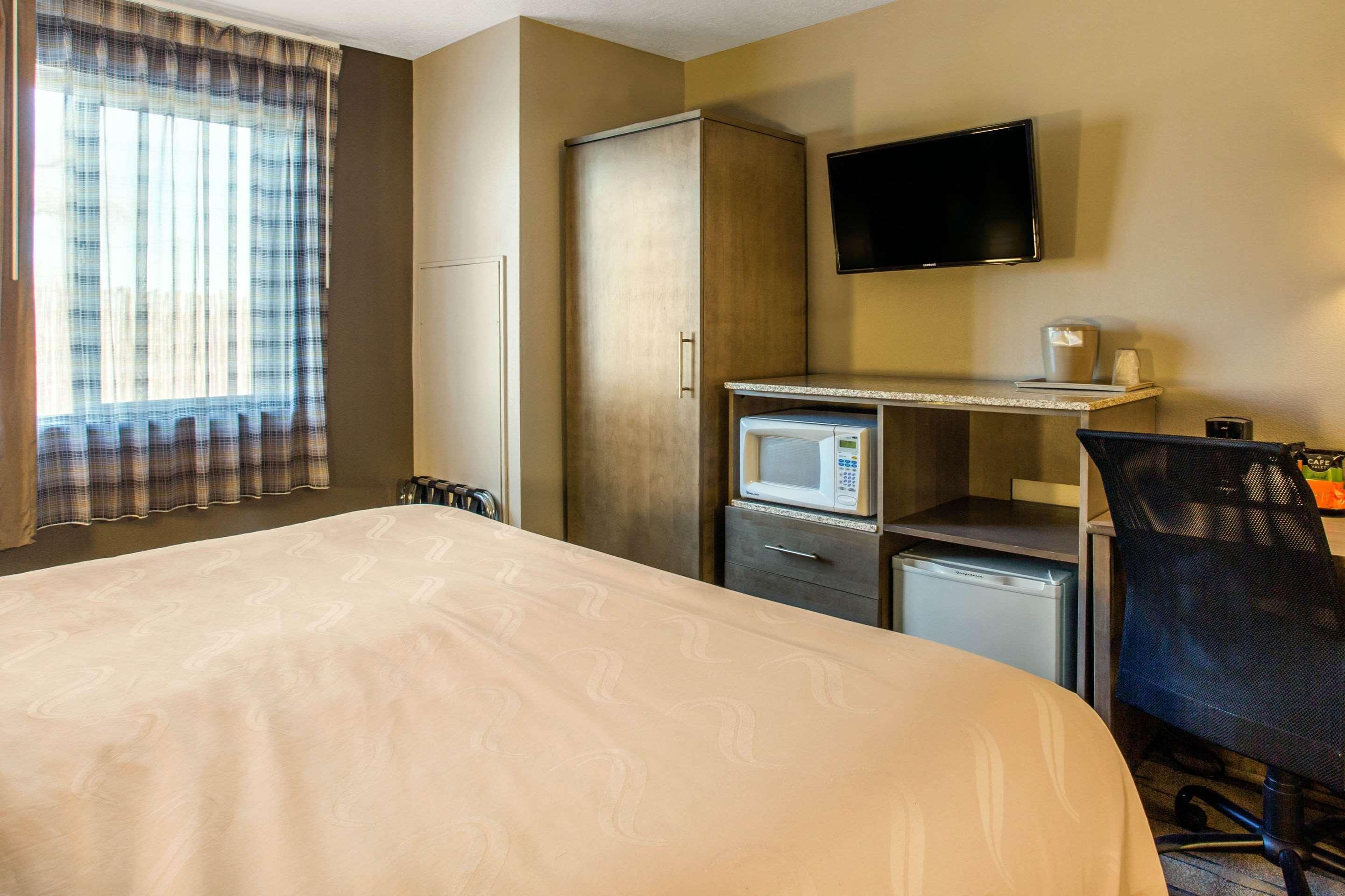 Quality Inn Moriarty Екстер'єр фото