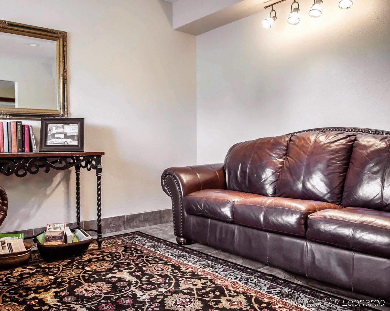 Quality Inn Moriarty Екстер'єр фото
